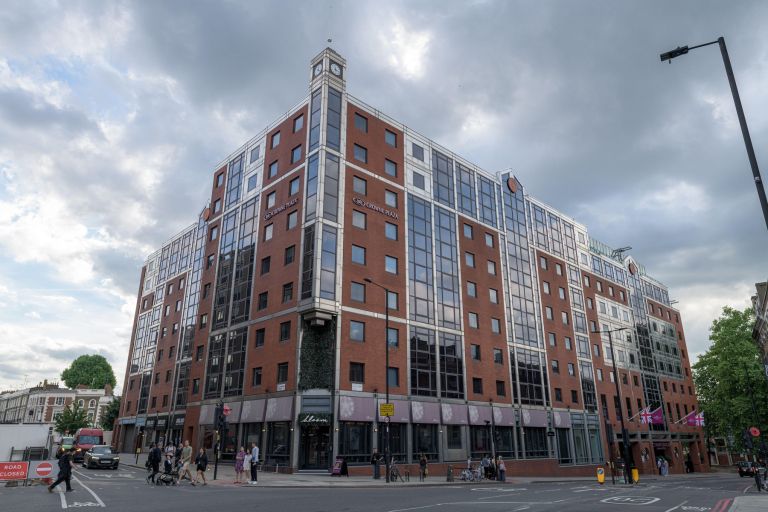 vlaganje v poslovne nepremičnine