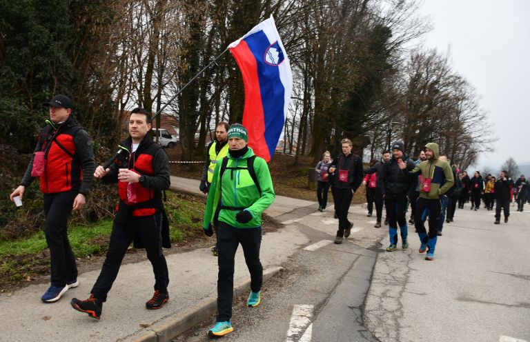 30-pohod-s-cvickom-med-vinogradi