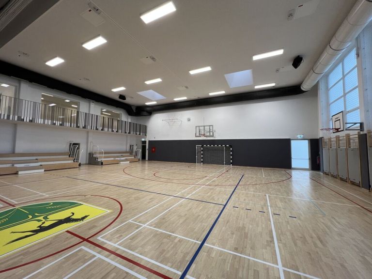 nova-telovadnica, prenovljena-telovadnica, krizevci-pri-ljutomeru