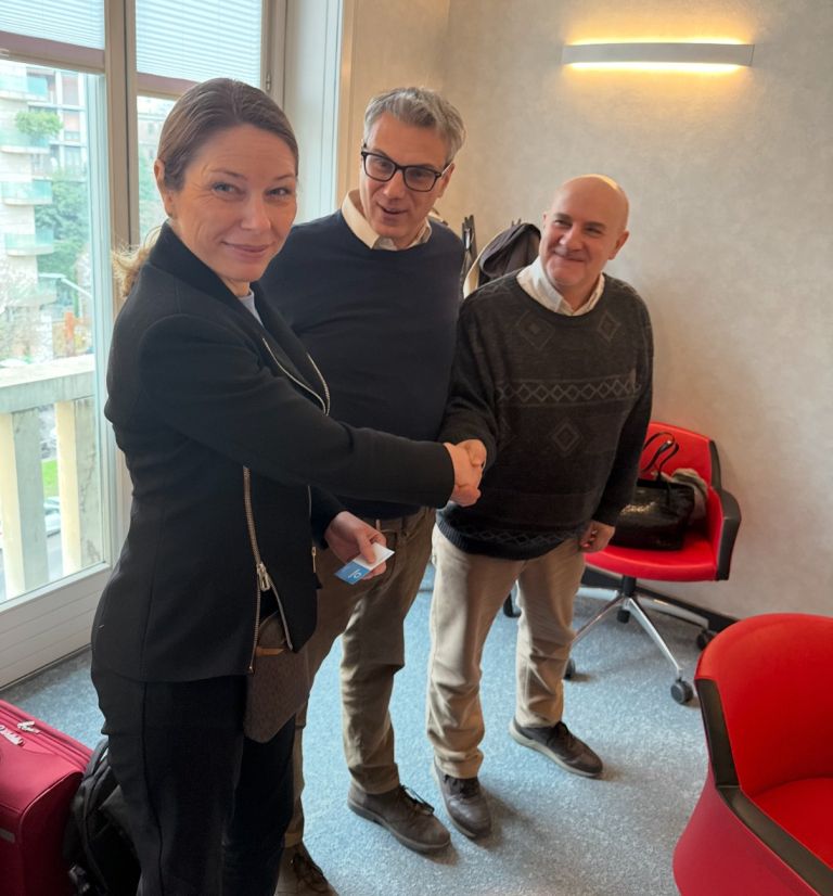 Roto, Isea, Nuša Pavlinjek Slavinec