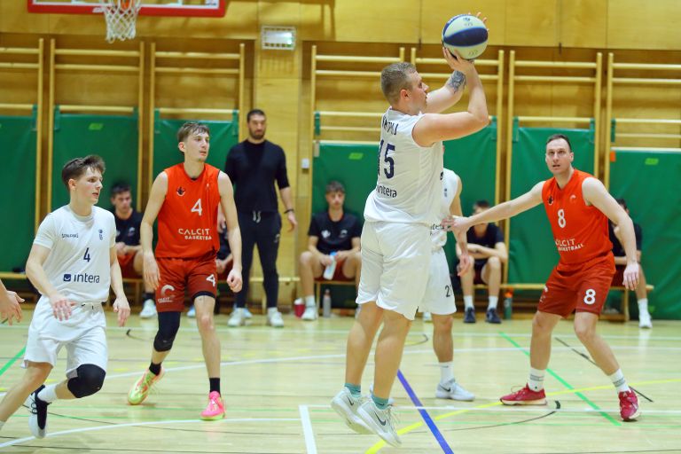 cg_kosarka_ptuj_calcit_2.jpg