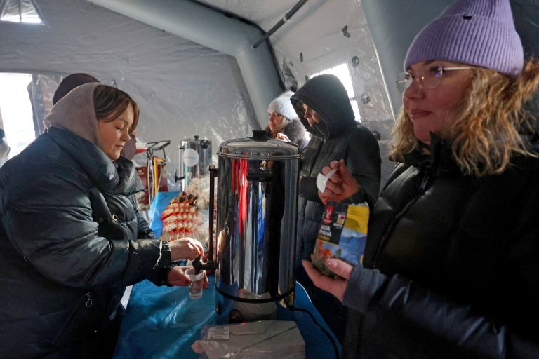 harkov, mraz, topla hrana, napitki.jpg