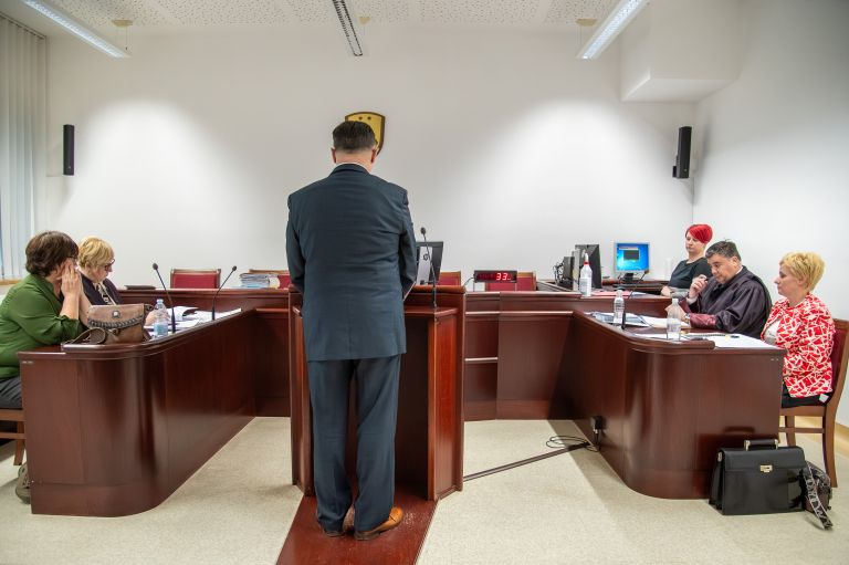 sodišče-pišk, suzana-lukovnjak, pišk, pokrajinska-in-študijska-knjižnica-murska-sobota