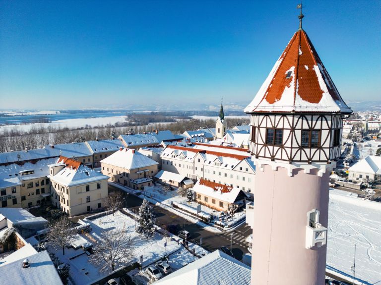 Vodovodni stolp Brezice 1_Amanda Alves Francisco.jpg