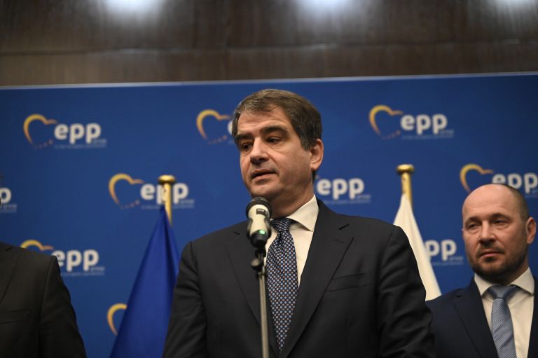 epp, novinarska-konferenca, raffaele-fitto, jansa