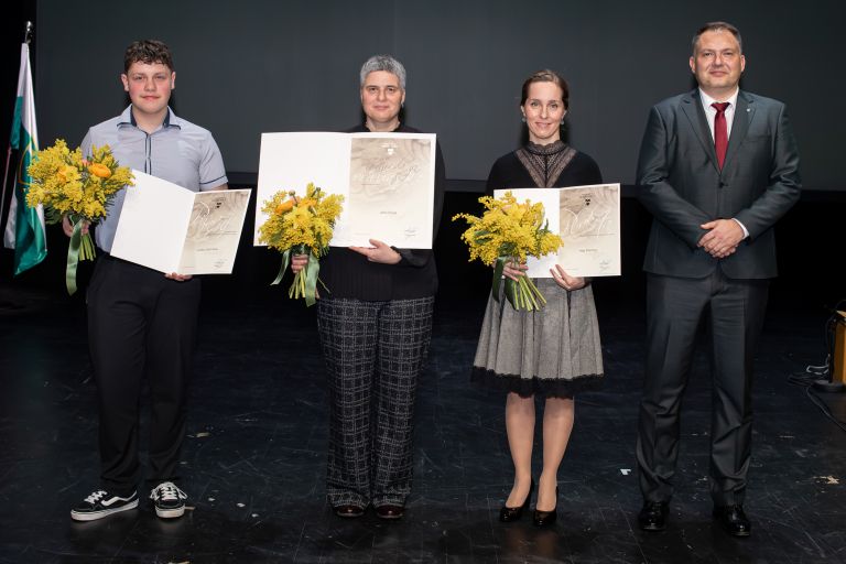 kulturni-praznik, slovesnost, moms, slovesnost-moms-ob-kulturnem-prazniku