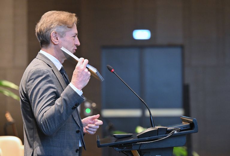 zagon-slovenske-tovarne-umetne-inteligence-slaif