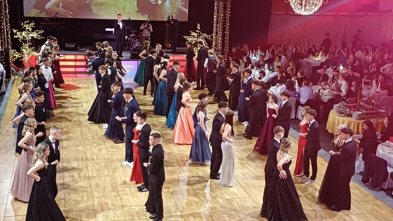 maturantski-ples, dss-lendava, februar-2026