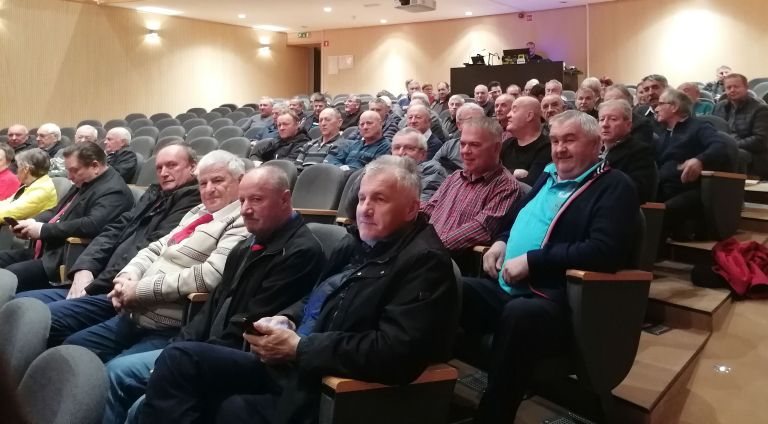 sentjernej-vinogradniki, nika-martincic, sprejem