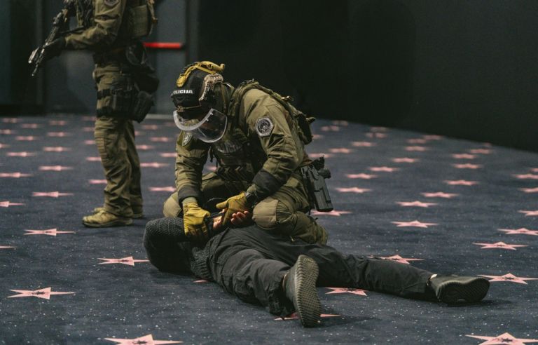 specialna enota policije