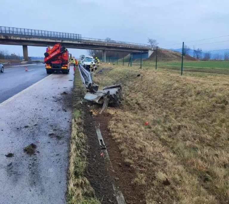 prometna-nesreca, kombi