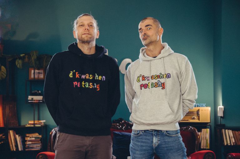 primož-dani, miran-camplin, d'kwaschen-retashy, kavč, podkast