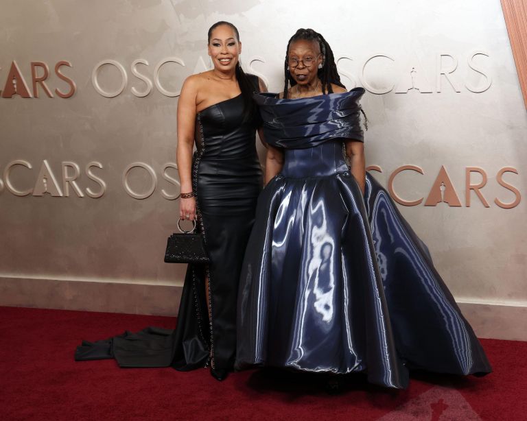whoopi goldberg 3.jpg