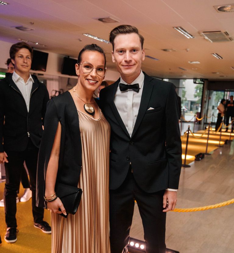 Anže Lanišek, žena nastja (1).jpg