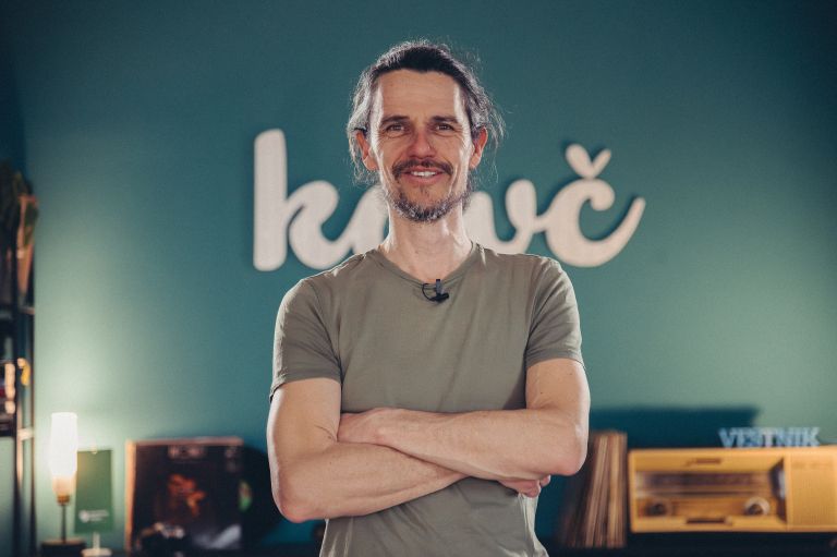 kavč, podkast, lovro-vehovar, botonist