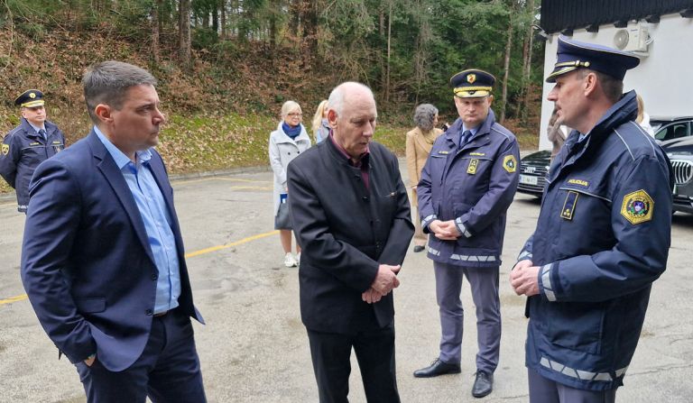 predaja-prostorov-policiji-1.jpg