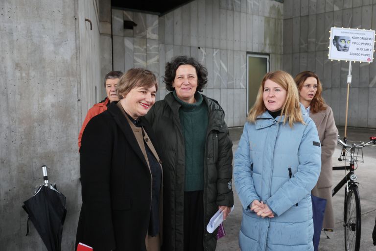 glas ljudstva zaveze strank.jpg