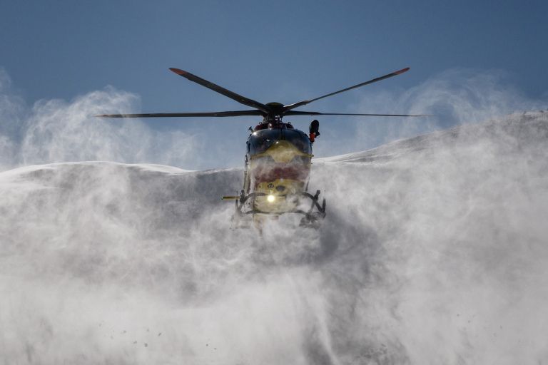 helikopter, francoske alpe.jpg