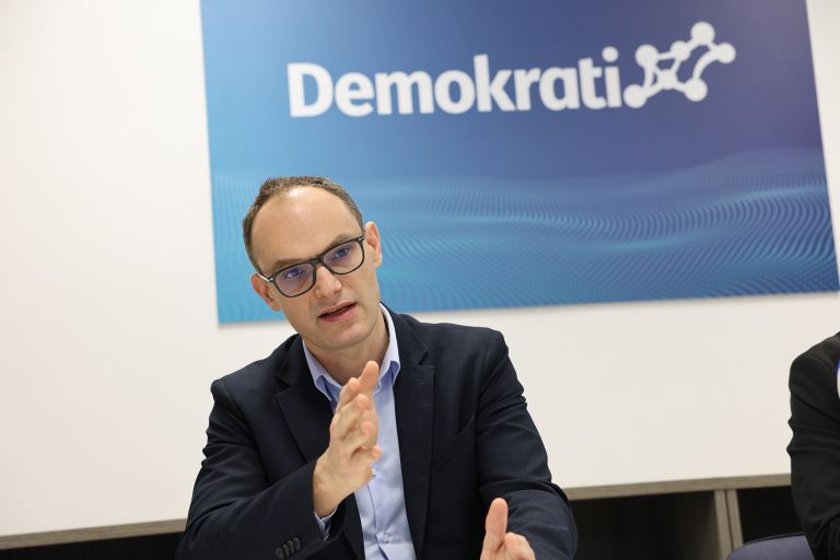 anze logar Primoz Lavre.jpg