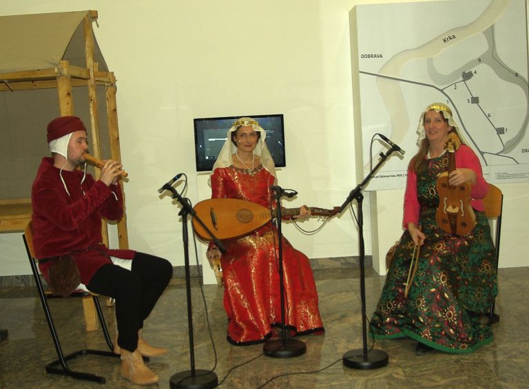 razstava-sentjernej, gutenwerd