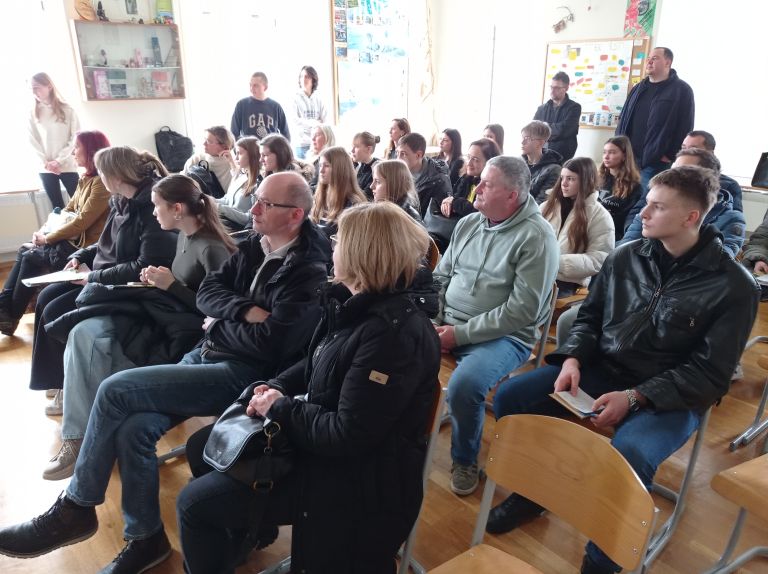 infomativni-dan-na-gimnaziji-brezice-2026, umetniska-gimnzija-brezice
