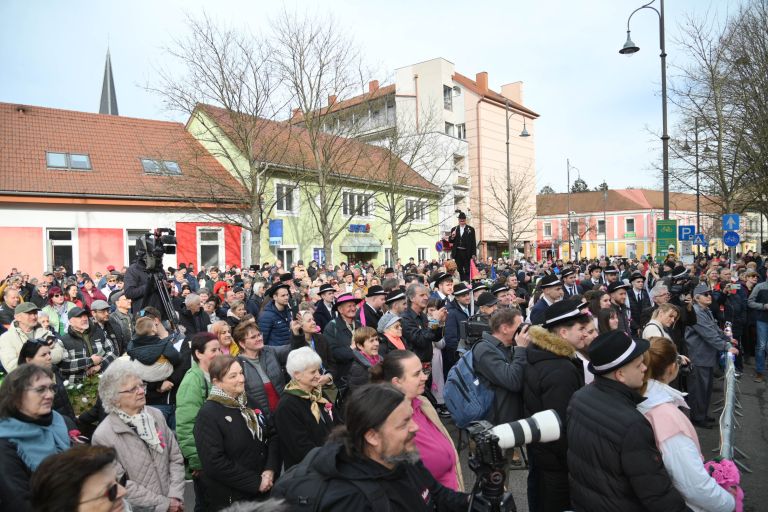 borovo-gostuvanje, porabje, gostüvanje, monošter, poroka