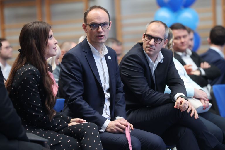 volilna-konvencija, demokrati