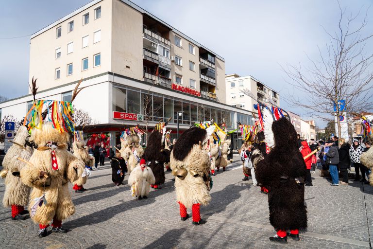 kurenti, pust, pustovanje