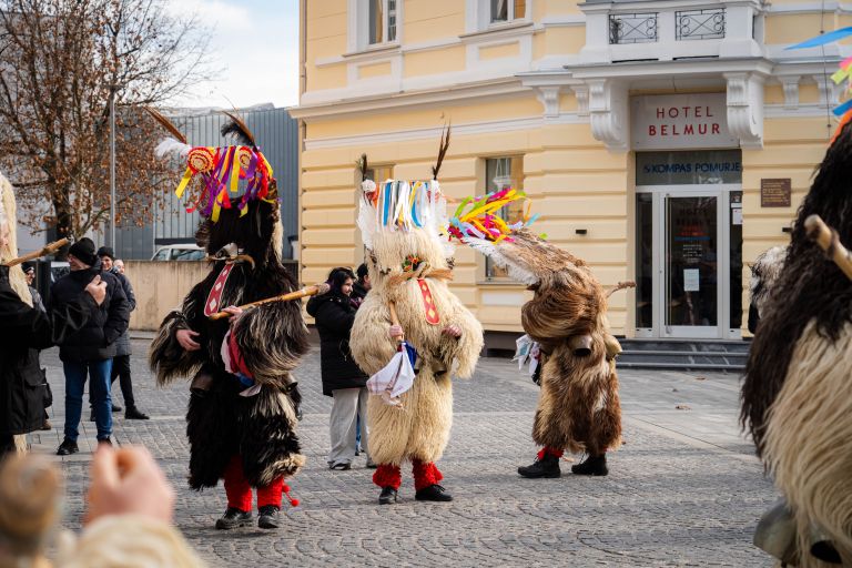 kurenti, pust, pustovanje