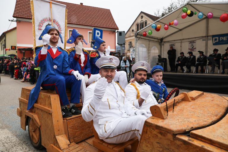 pust, vransko, obcina-vransko, pustne-maskare, pustni-karneval, pustna-povorka