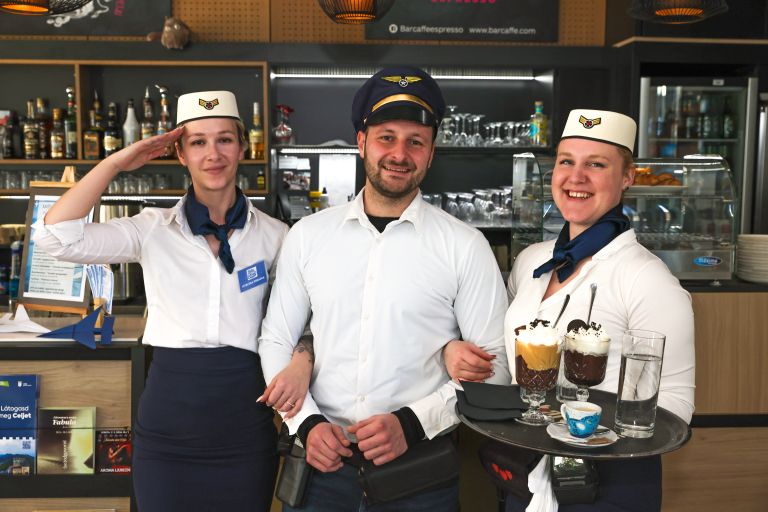 pust, lokali, gostilne, trgovine, ocenjevanje, celje