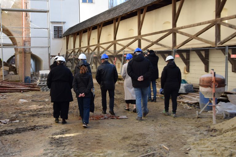 asta-vrecko, grad-negova, obnova