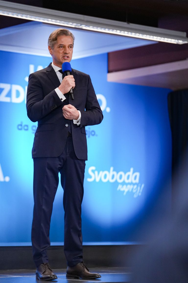 UV robert Golob Jure Klobcar.jpg