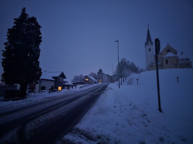 sveti-jurij, sneg-februar-2026, izpad-elektrike