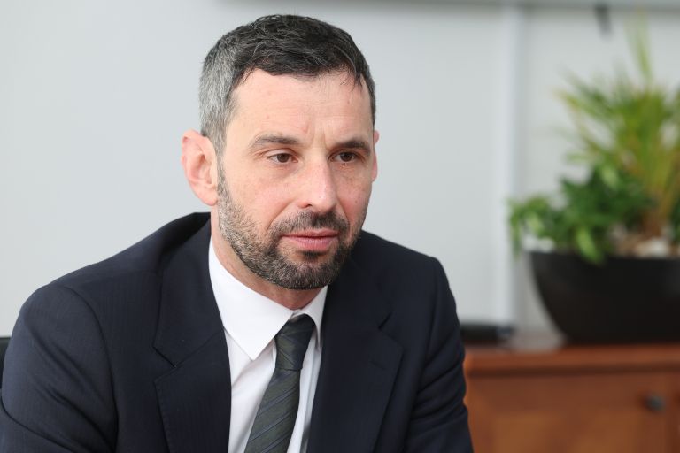 I-peter grum-pl004.JPG