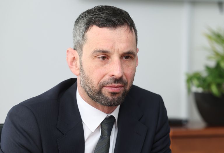 I-peter grum-pl004.JPG