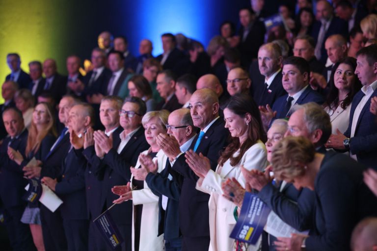 sds konvencija jansa.jpg