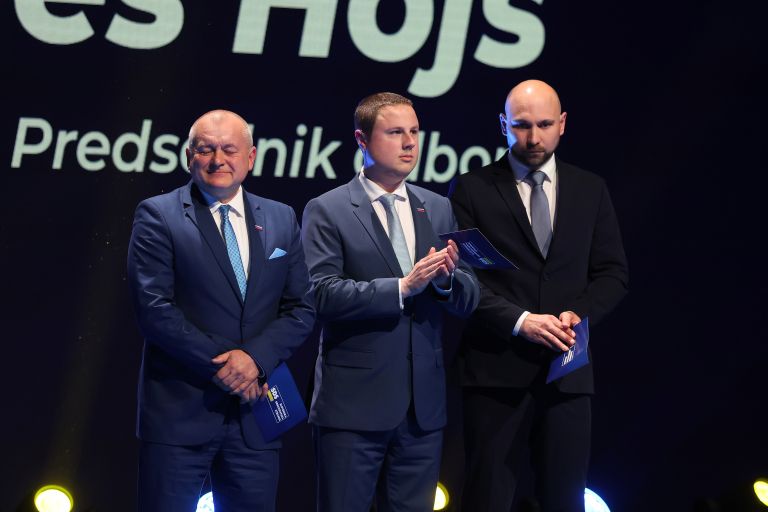 franc kangler, žan mahnič.jpg