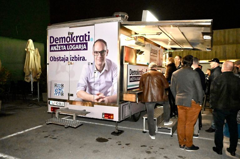 demokrati, korupcija, odiseja