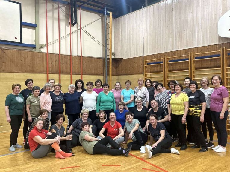 EK_telovadba markovci.jpg