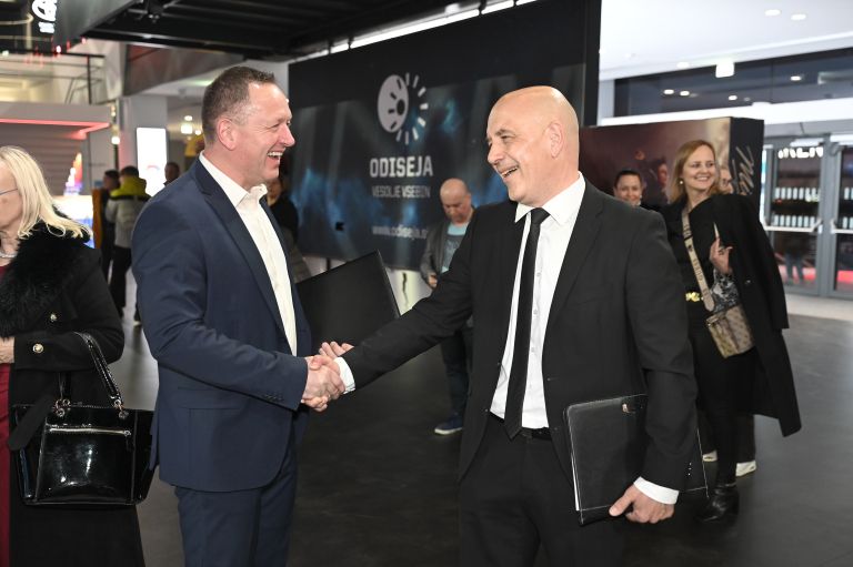 demokrati, korupcija, odiseja