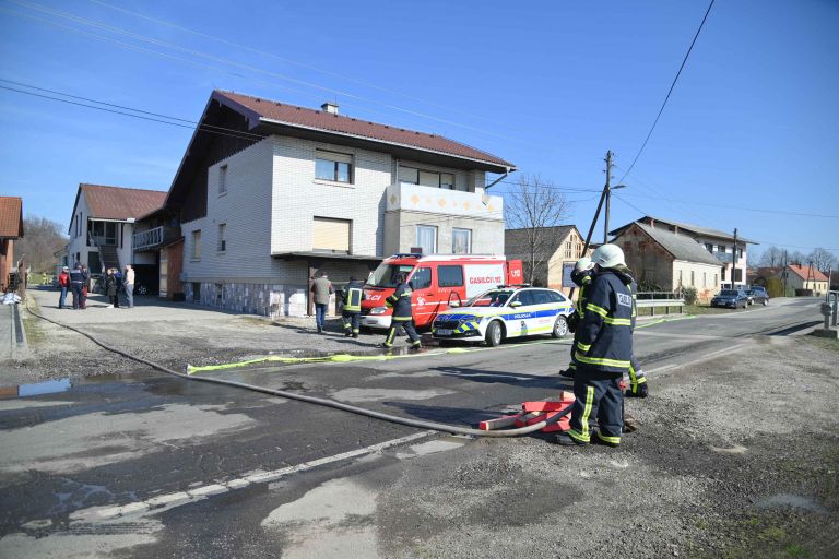 požar-lemerje, gasilci