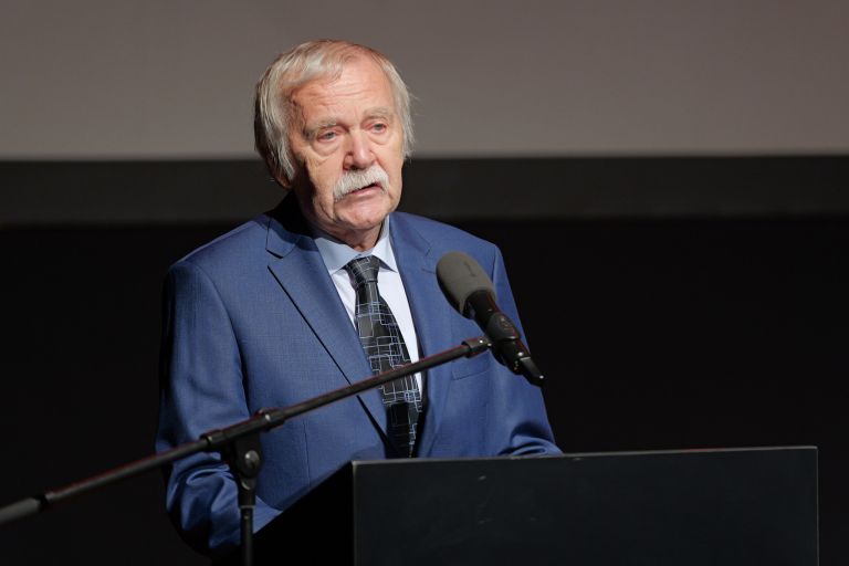 spominski-dan, ustanova-dr.-šiftarjeva-fundacija, vratuševa-monografija