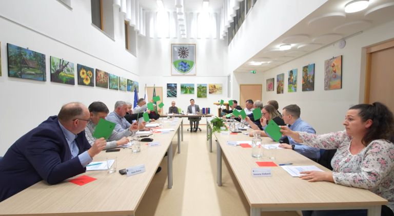 občina apače, seja
