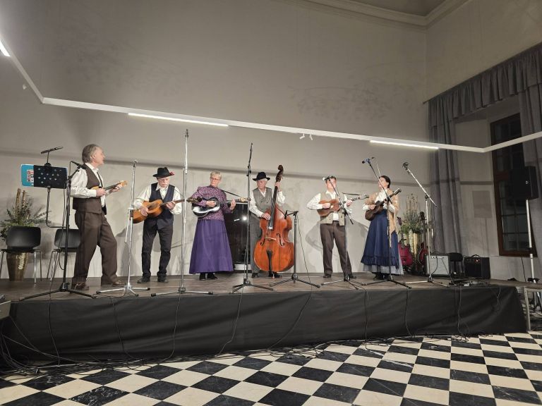 EK_koncert za tea 2.jpg