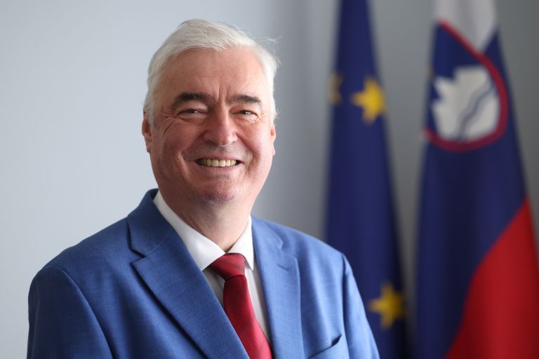 UV--I-milan zver-pl006.JPG