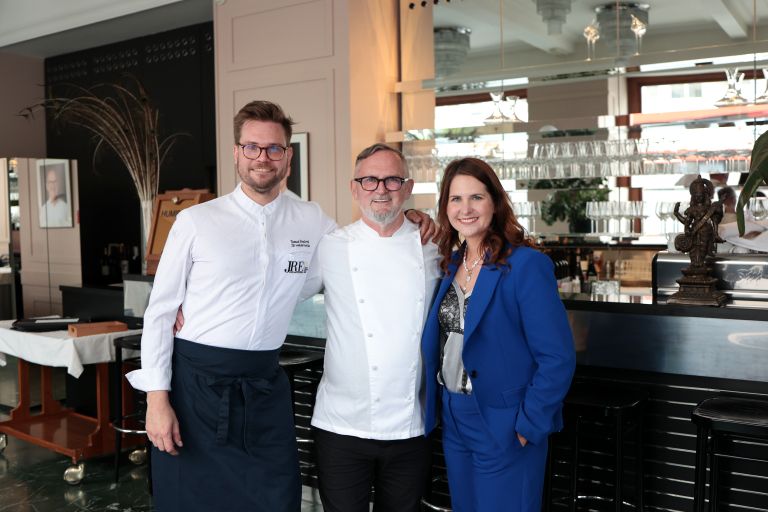 janez-bratovz, tomaz-bratovz, nina-bratovz, restavracija-jb