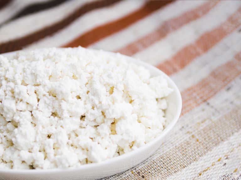 dish-full-cottage-cheese.jpg