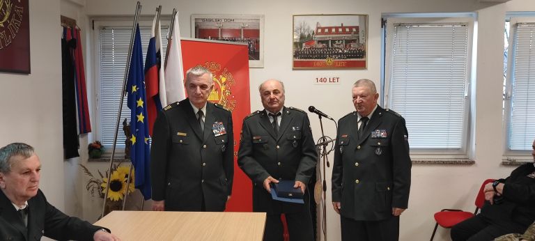 belokranjski-castniki