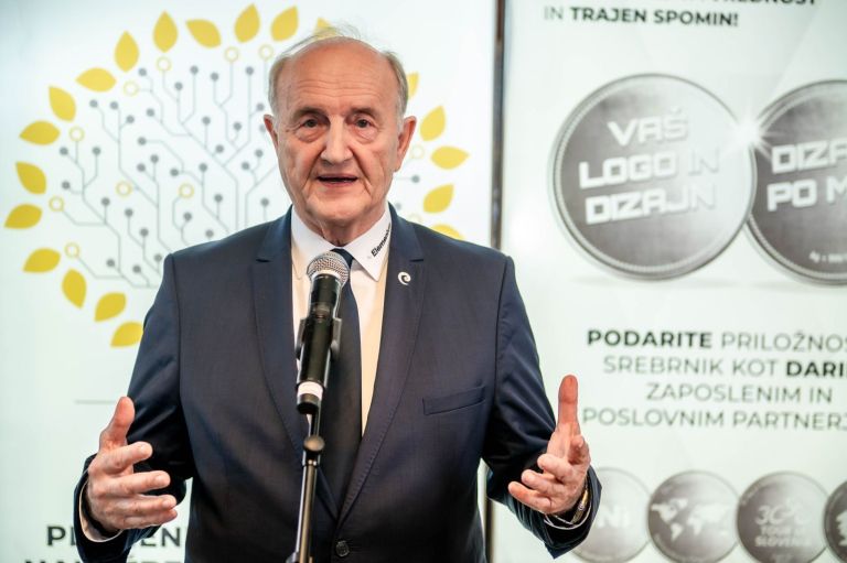 Bojan Pravica, direktor Elementum EWIV, je v svetu financ že 50 let Foto Nika Halas .jpeg